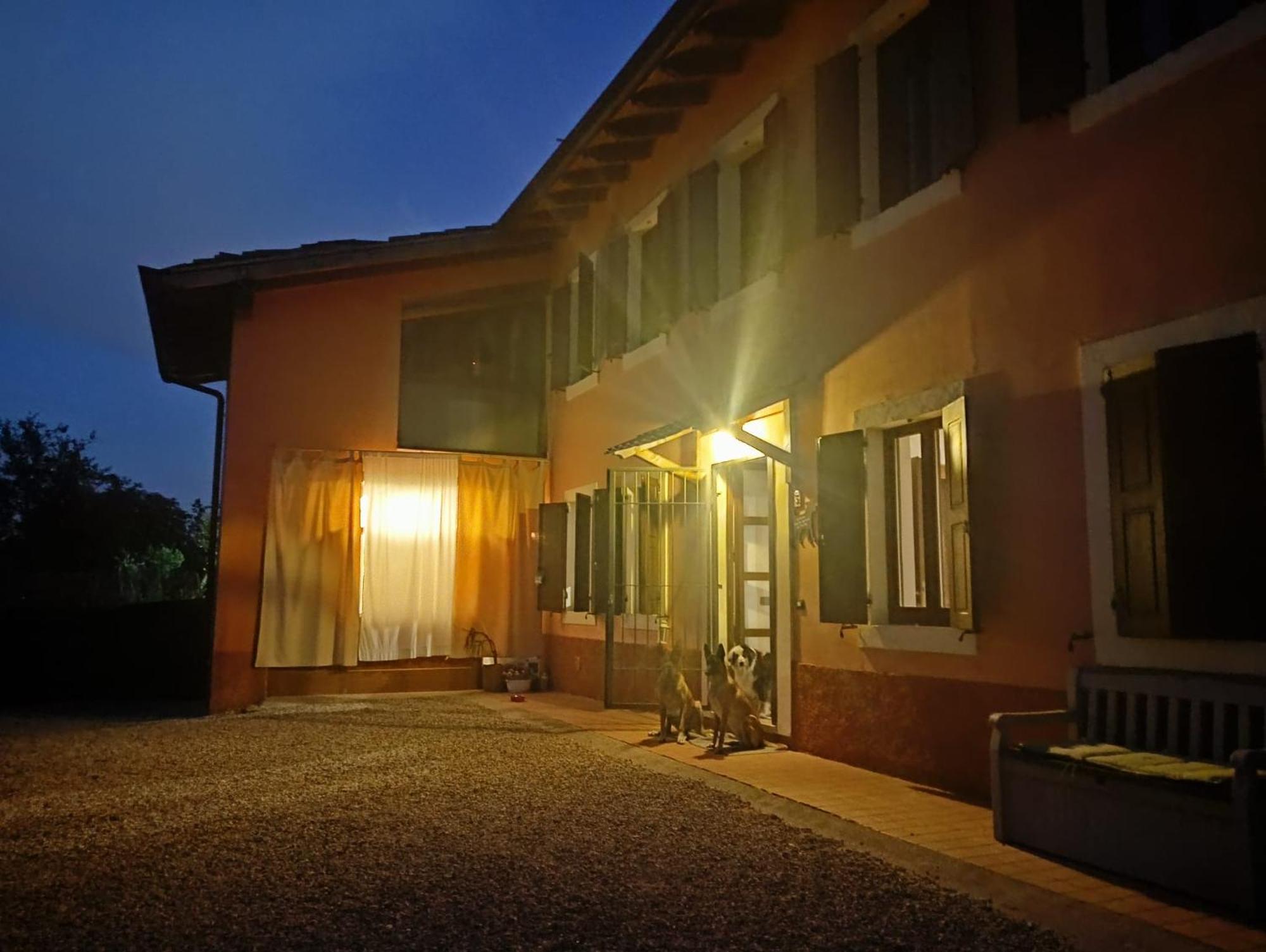 Casa Vacanze Monte Galetto Bussolengo Ngoại thất bức ảnh