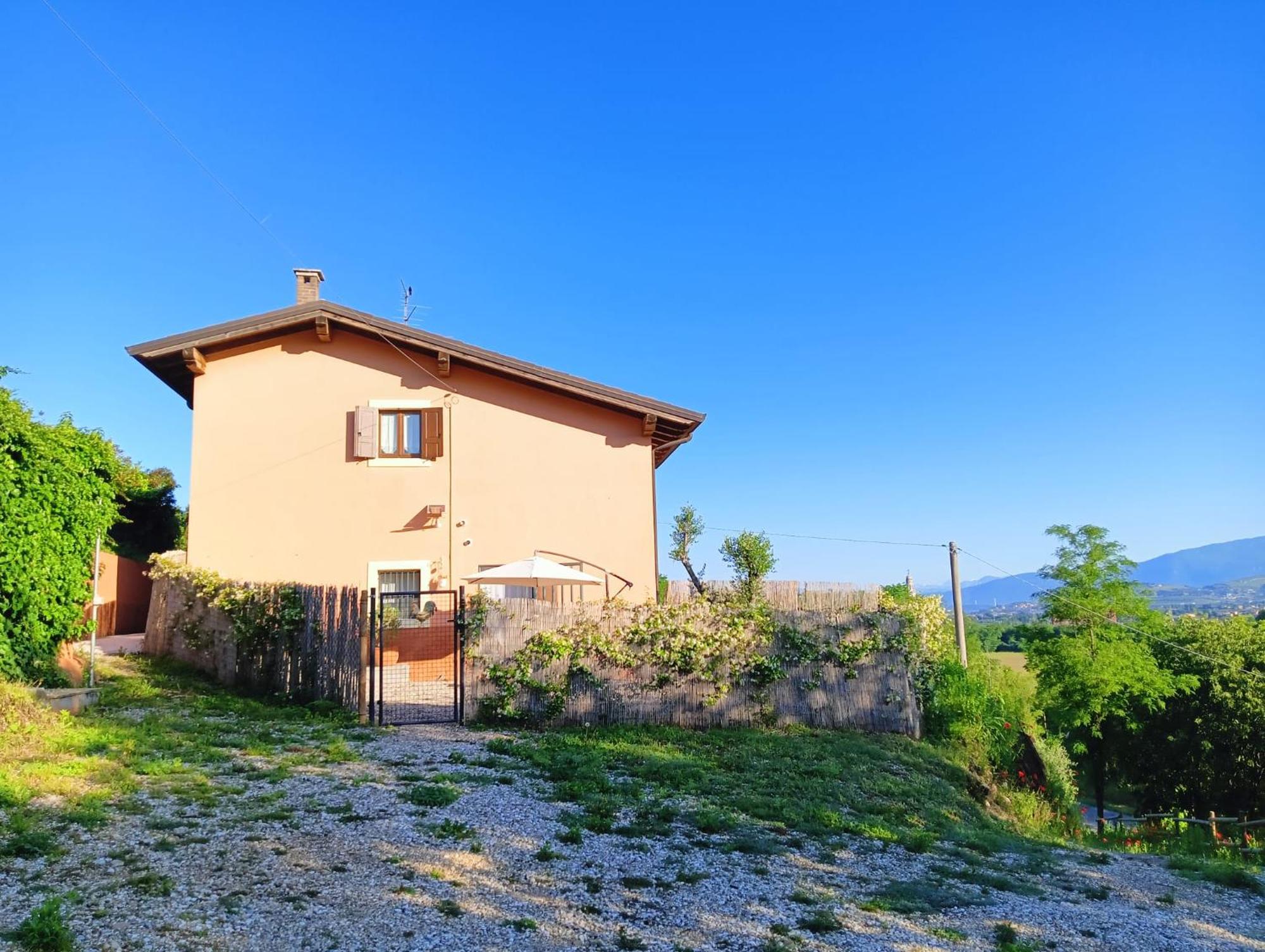 Casa Vacanze Monte Galetto Bussolengo Ngoại thất bức ảnh